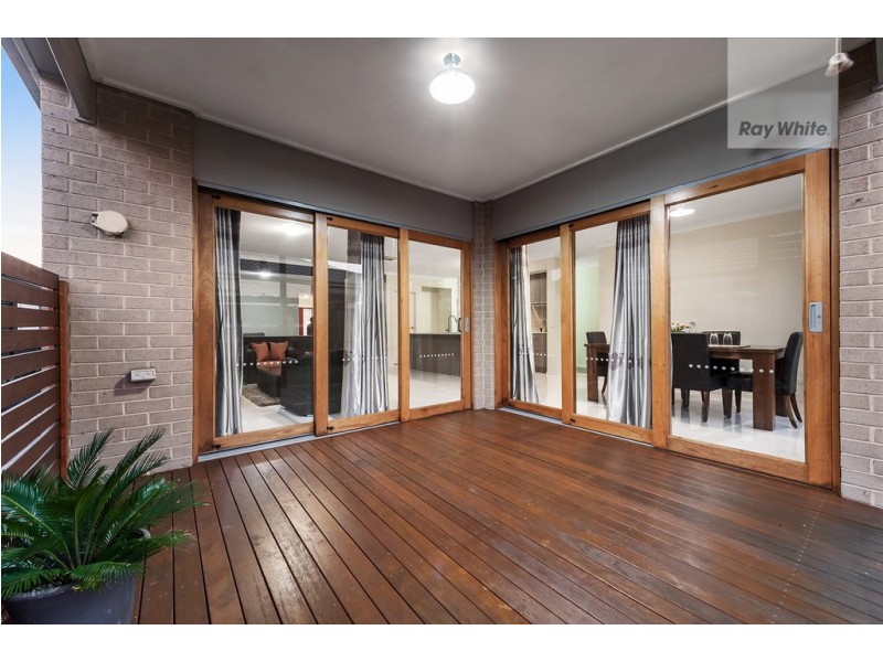 104 Huntington Drive, Craigieburn VIC 3064