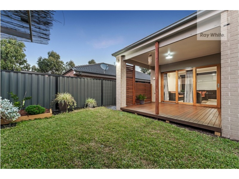 104 Huntington Drive, Craigieburn VIC 3064