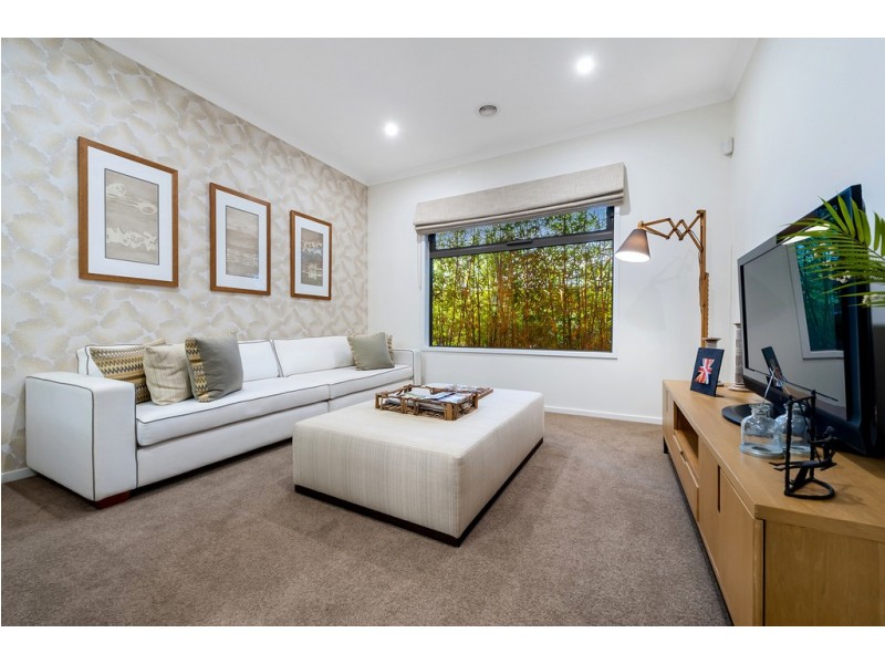 13 Montreal Circuit, Craigieburn VIC 3064