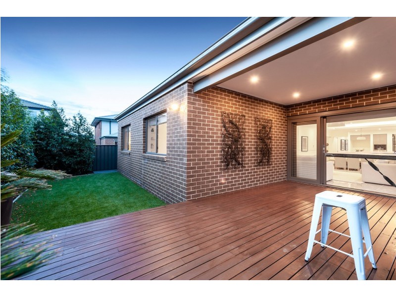 13 Montreal Circuit, Craigieburn VIC 3064