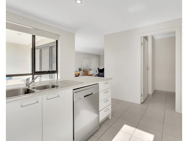 20 Fouz Street, Roxburgh Park VIC 3064