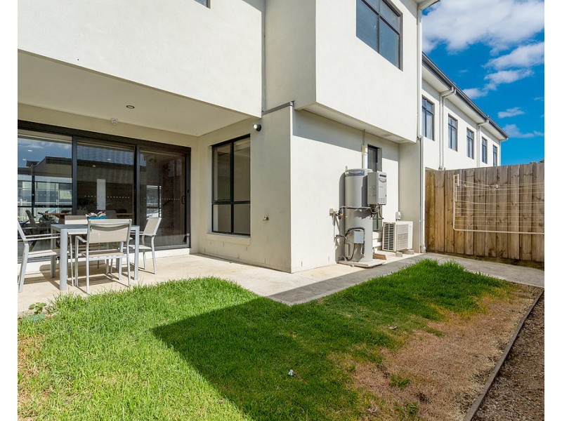 20 Fouz Street, Roxburgh Park VIC 3064