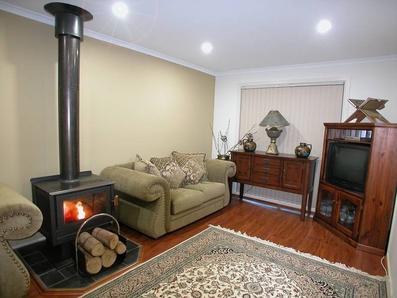 10 Yatton Place, Craigieburn VIC 3064