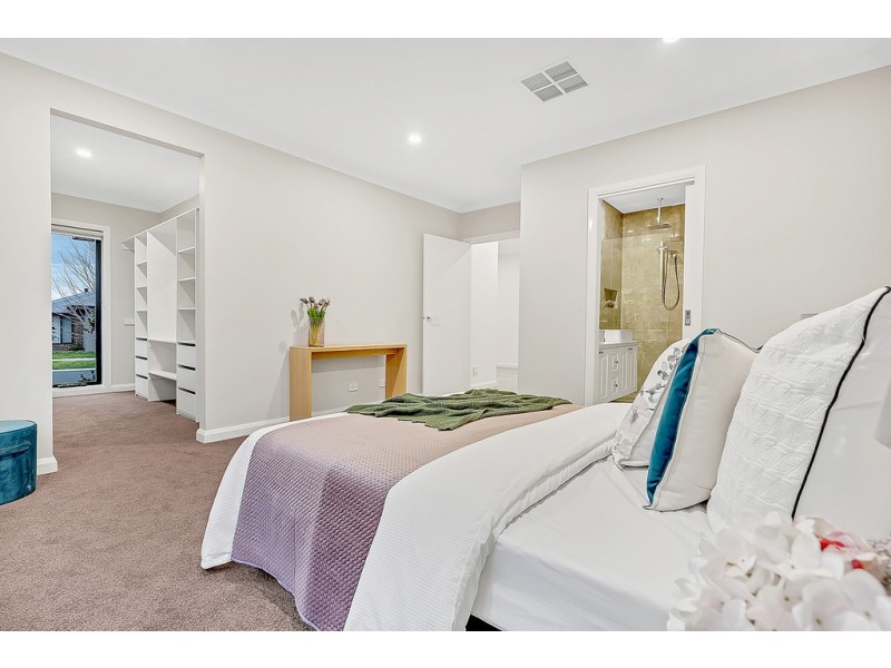 22 Zenith Road, Beveridge VIC 3753