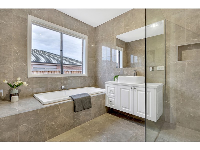 22 Zenith Road, Beveridge VIC 3753