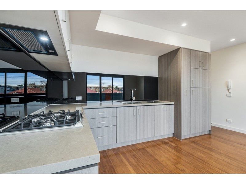 111/146 Bell Street, Coburg VIC 3058