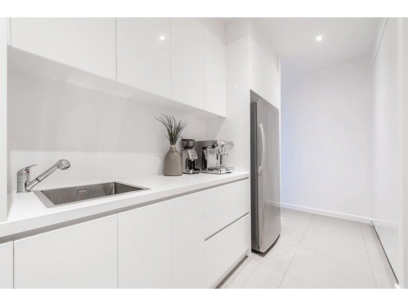 9 Grove Road, Craigieburn VIC 3064