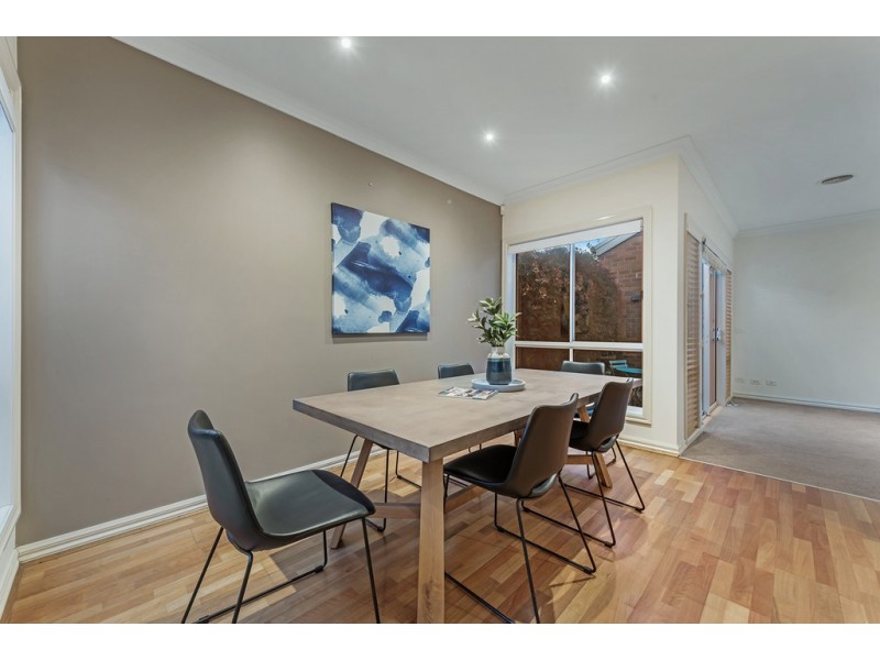 16 Scarborough Terrace, Craigieburn VIC 3064