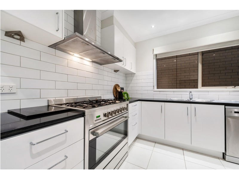 20 Saint Road, Craigieburn VIC 3064