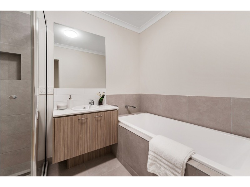 20 Tarrion Rise, Craigieburn VIC 3064
