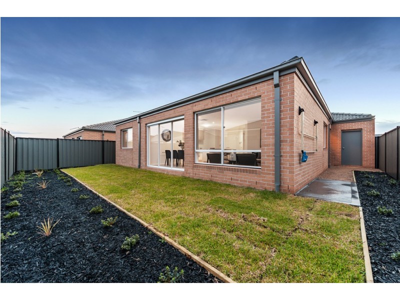 20 Tarrion Rise, Craigieburn VIC 3064