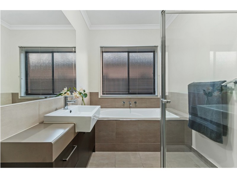 159 Newbury Boulevard, Craigieburn VIC 3064
