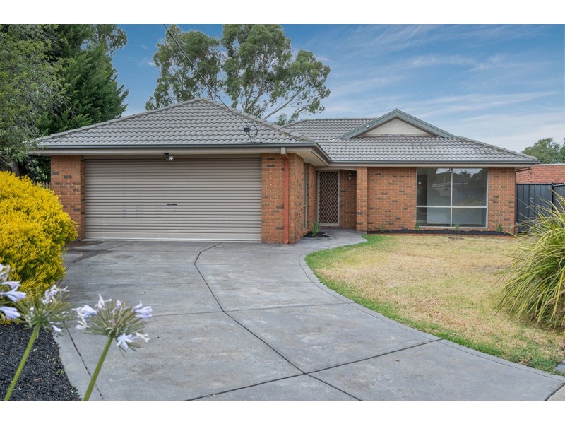 5 Yeovil Court, Craigieburn VIC 3064