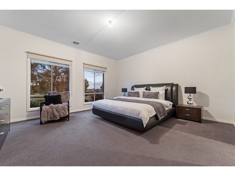 204 Central Park Avenue, Craigieburn VIC 3064