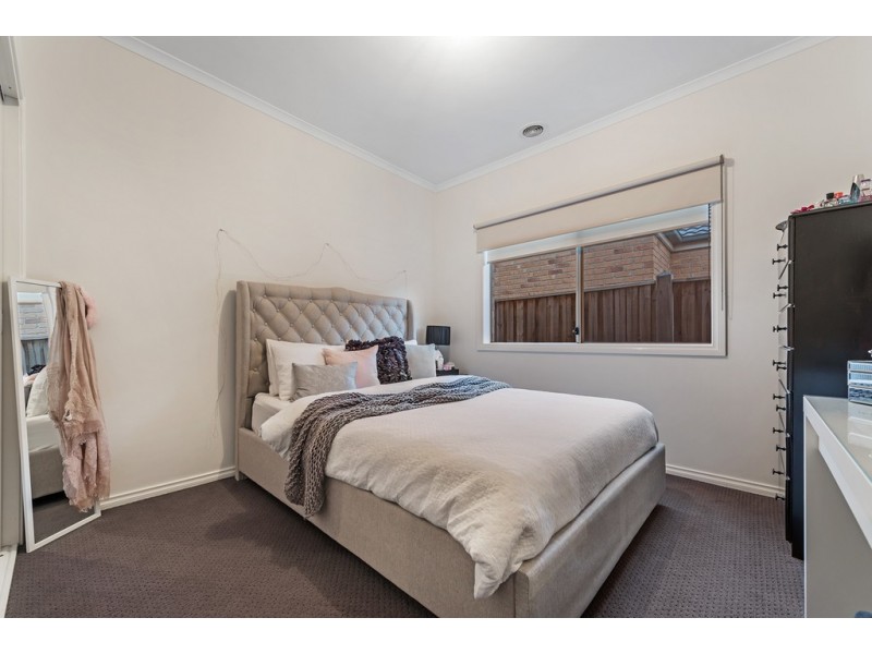 204 Central Park Avenue, Craigieburn VIC 3064