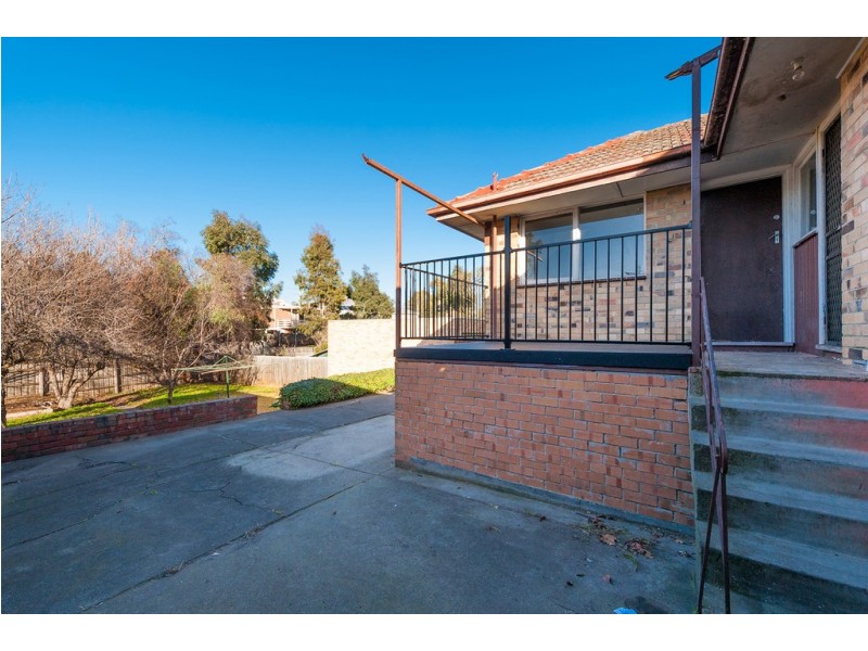 14 Highridge Crescent, Airport West VIC 3042