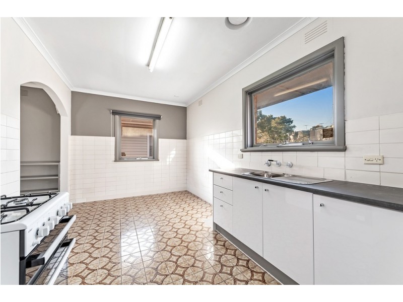 14 Highridge Crescent, Airport West VIC 3042