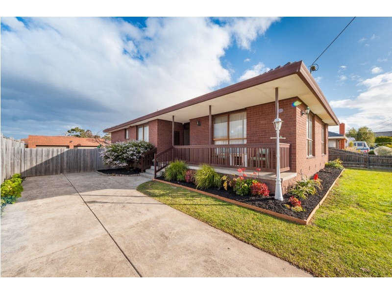 5 Medway Road, Craigieburn VIC 3064