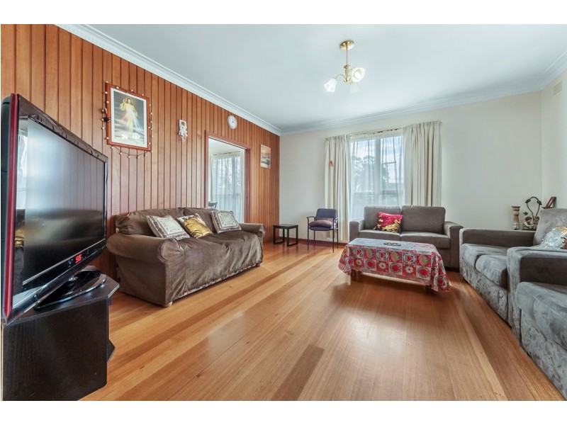 5 Medway Road, Craigieburn VIC 3064