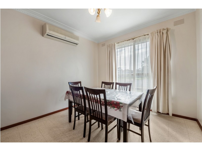 5 Medway Road, Craigieburn VIC 3064