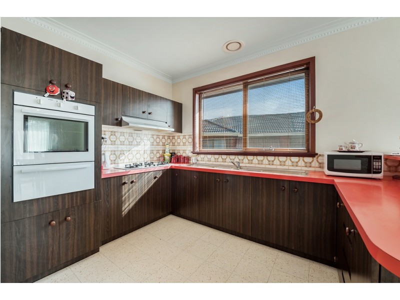 5 Medway Road, Craigieburn VIC 3064