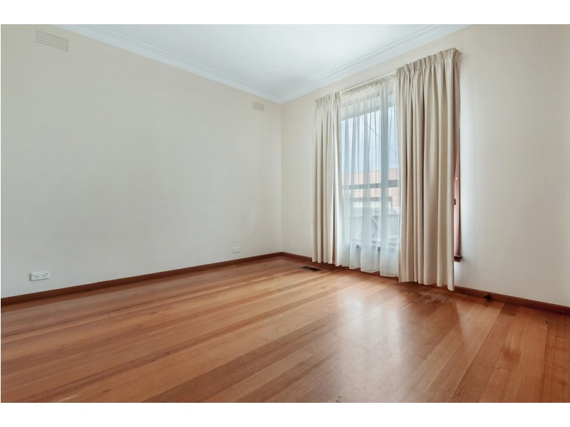 5 Medway Road, Craigieburn VIC 3064