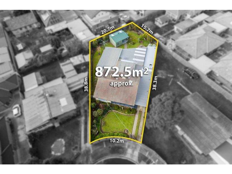 11 Esther Court, Fawkner VIC 3060