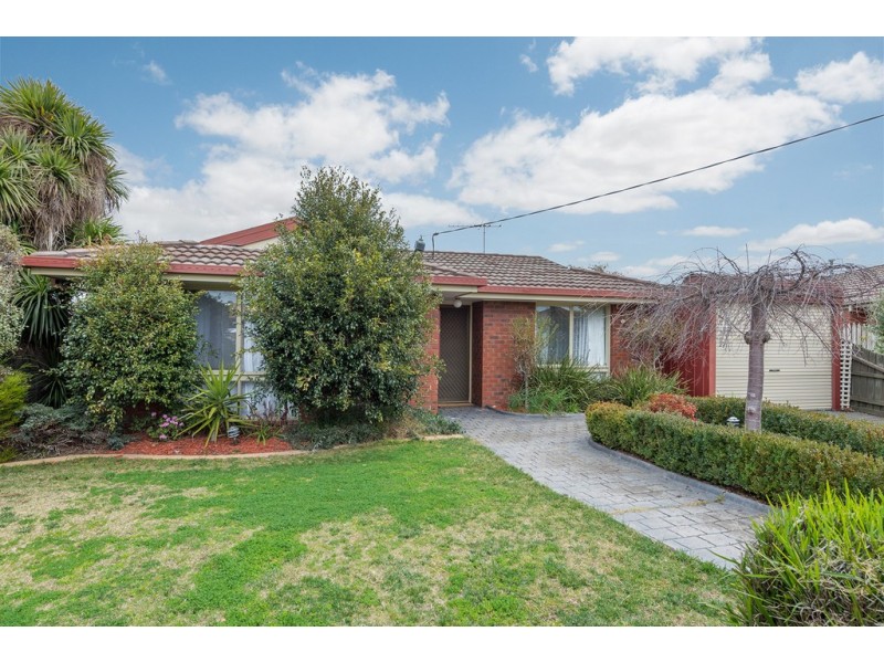 11 Finden Court, Craigieburn VIC 3064