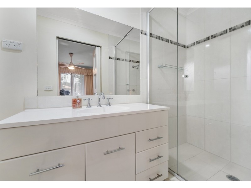 11 Finden Court, Craigieburn VIC 3064