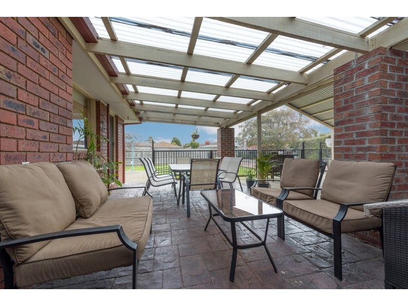 11 Finden Court, Craigieburn VIC 3064