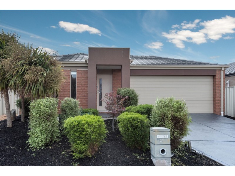 27 Cable Circuit, Craigieburn VIC 3064