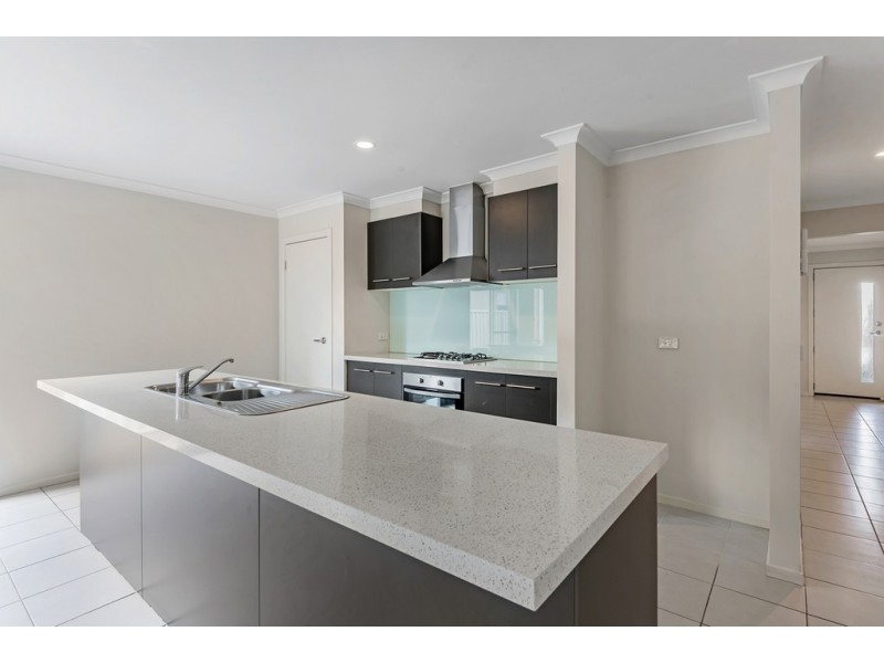 27 Cable Circuit, Craigieburn VIC 3064