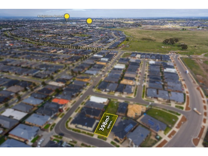 6 Coolamon Drive, Craigieburn VIC 3064