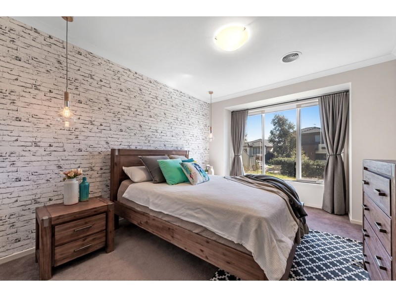 3 Brio Drive, Craigieburn VIC 3064
