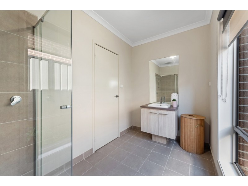 3 Brio Drive, Craigieburn VIC 3064