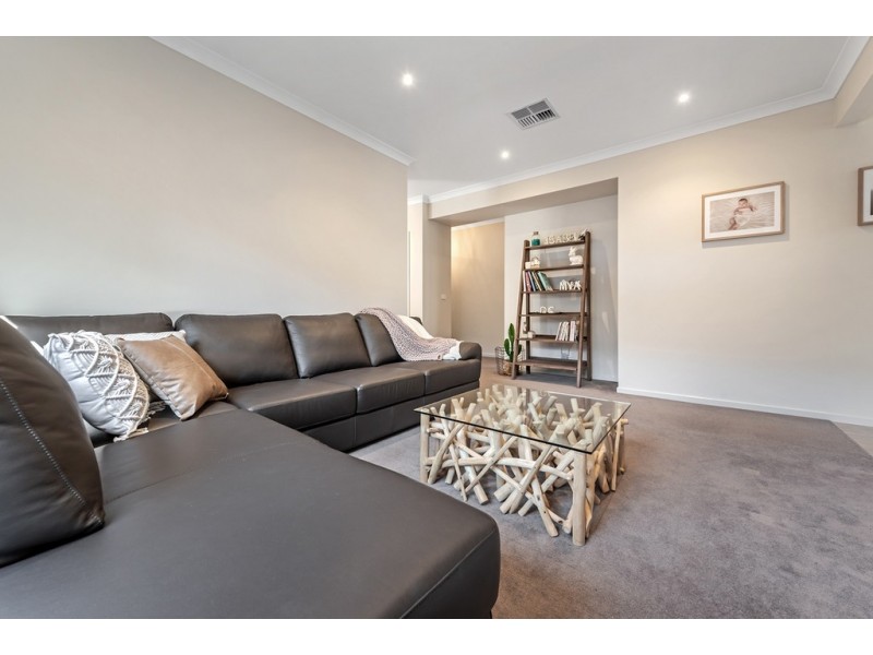 3 Brio Drive, Craigieburn VIC 3064