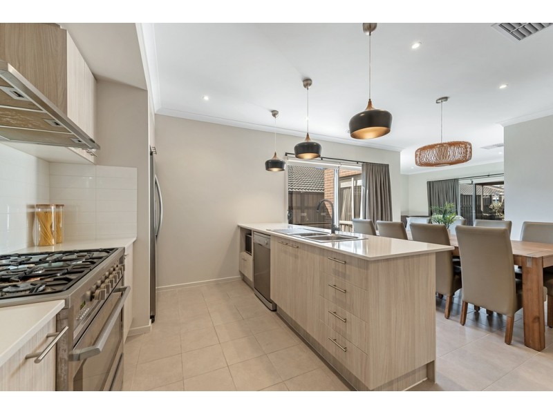 3 Brio Drive, Craigieburn VIC 3064