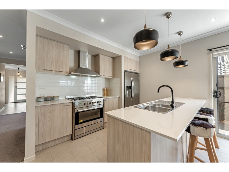 3 Brio Drive, Craigieburn VIC 3064
