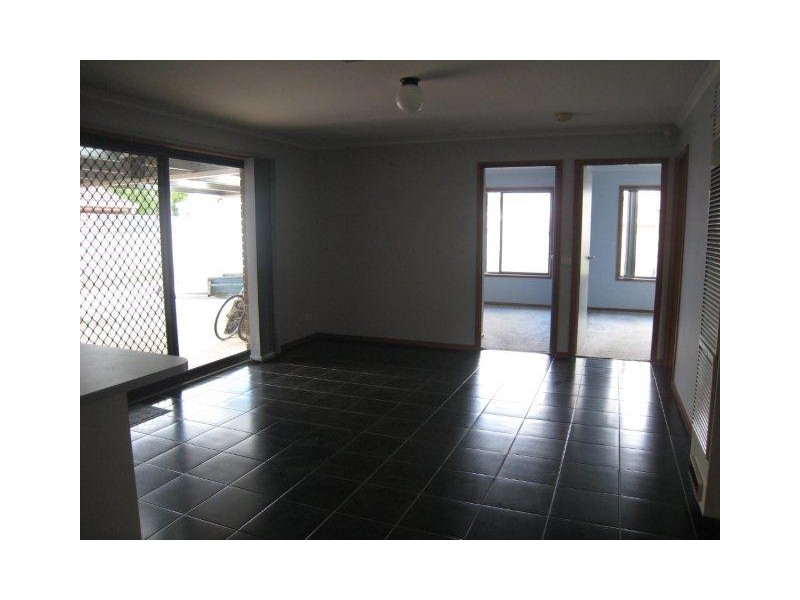 41 Newlyn Drive, Craigieburn VIC 3064