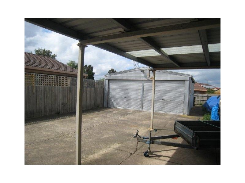 41 Newlyn Drive, Craigieburn VIC 3064