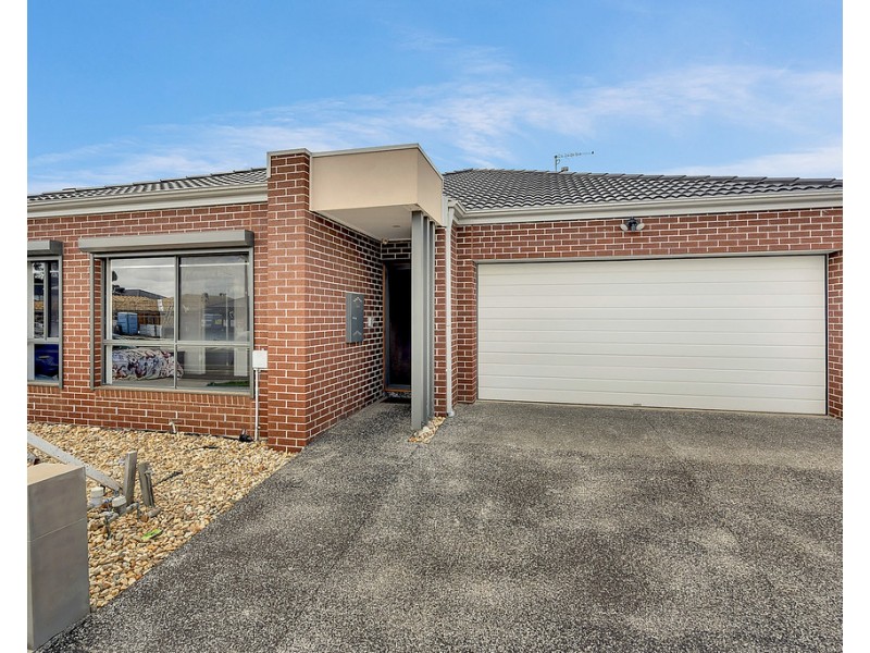 306 Brookfield Boulevard, Craigieburn VIC 3064