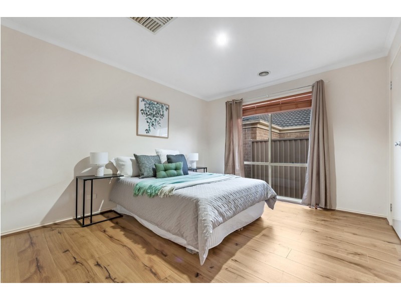 9 Creighton Way, Craigieburn VIC 3064