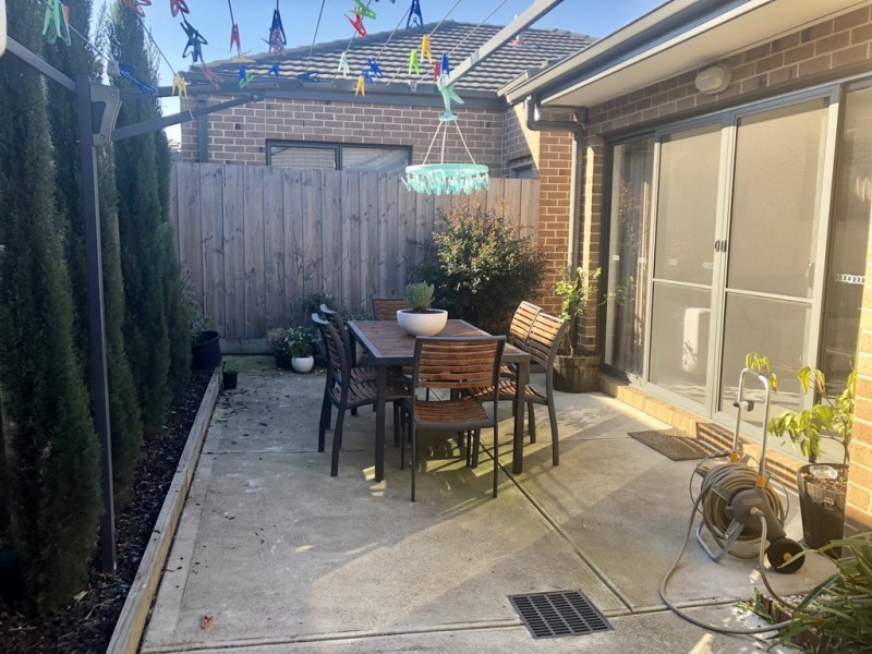 1/23 Edith Street, Epping VIC 3076