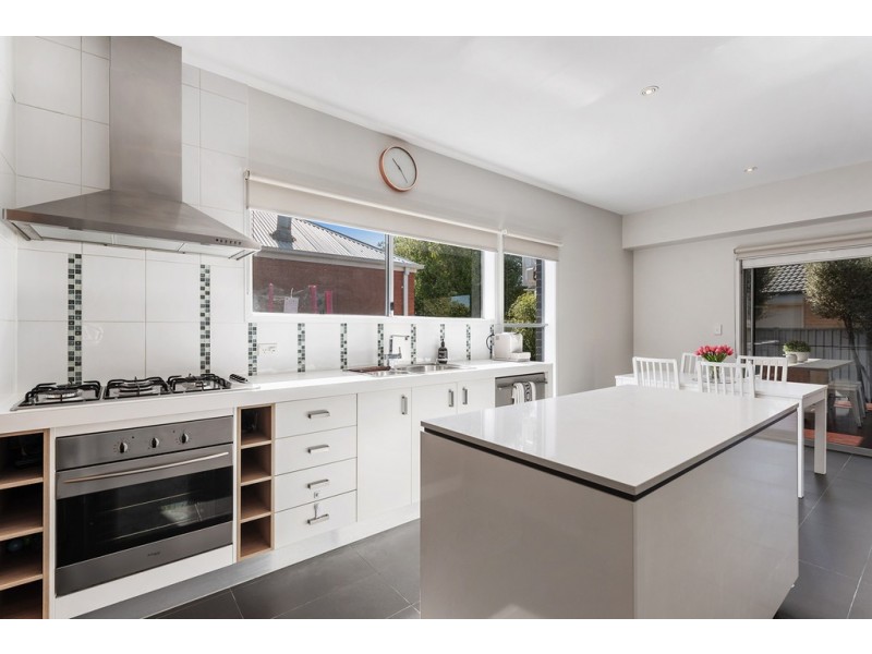 7 Burrora Way, Craigieburn VIC 3064