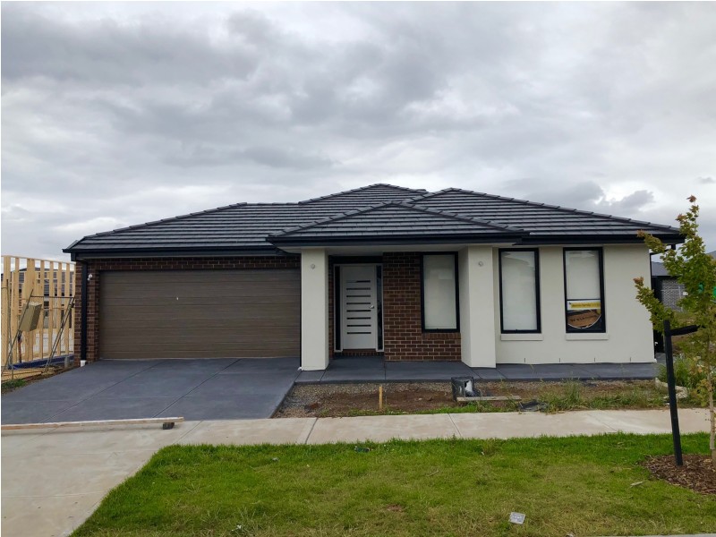 10 Bellinger Circuit, Craigieburn VIC 3064