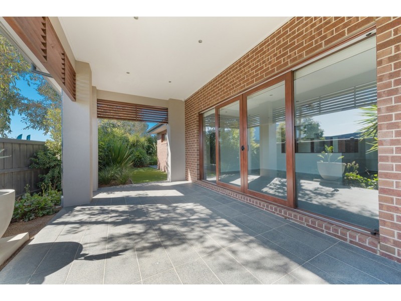 41 Newmarket Parade, Mickleham VIC 3064