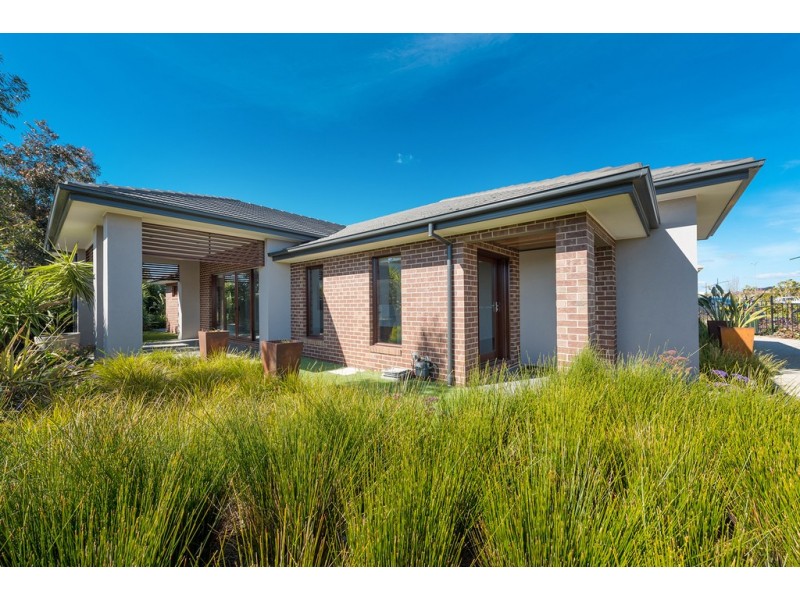 41 Newmarket Parade, Mickleham VIC 3064