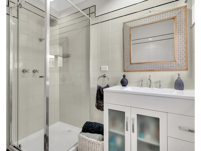 6 Finden Court, Craigieburn VIC 3064