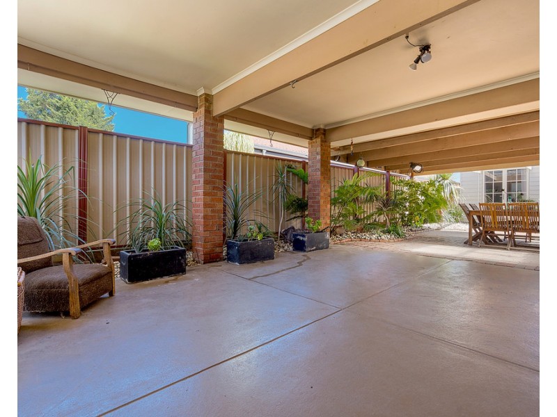 6 Finden Court, Craigieburn VIC 3064