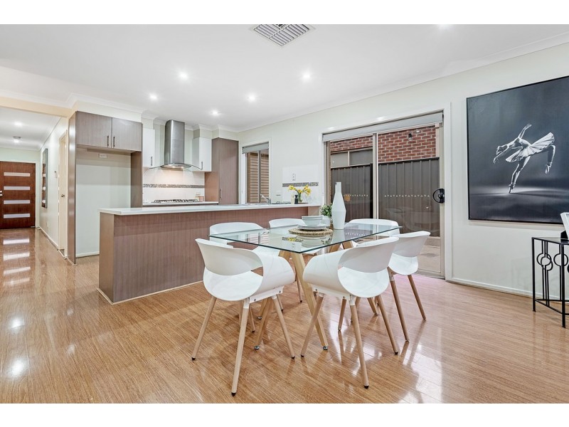 68 Huntington Drive, Craigieburn VIC 3064